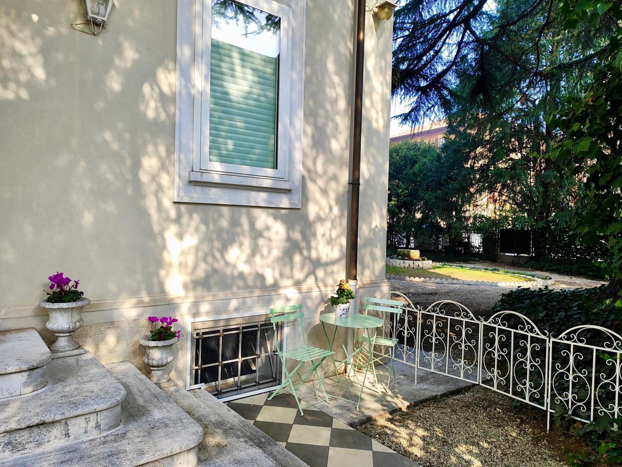 Casa Valli Ρέτζιο Εμίλια Εξωτερικό φωτογραφία
