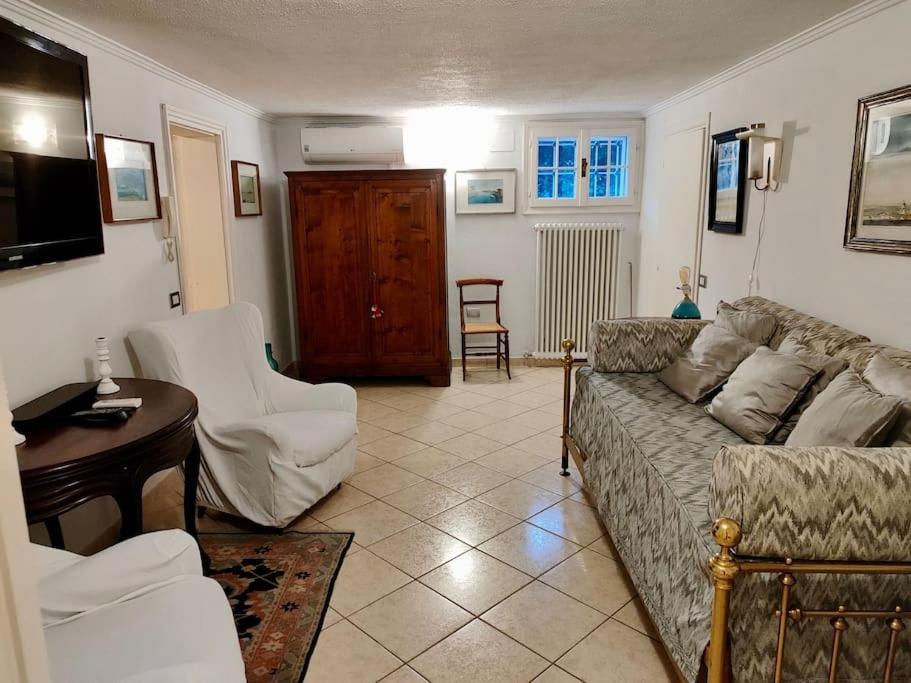 Casa Valli Ρέτζιο Εμίλια Εξωτερικό φωτογραφία
