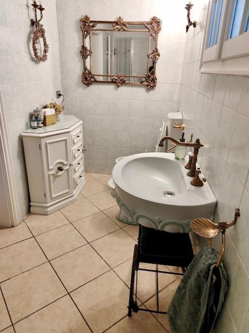 Casa Valli Ρέτζιο Εμίλια Εξωτερικό φωτογραφία